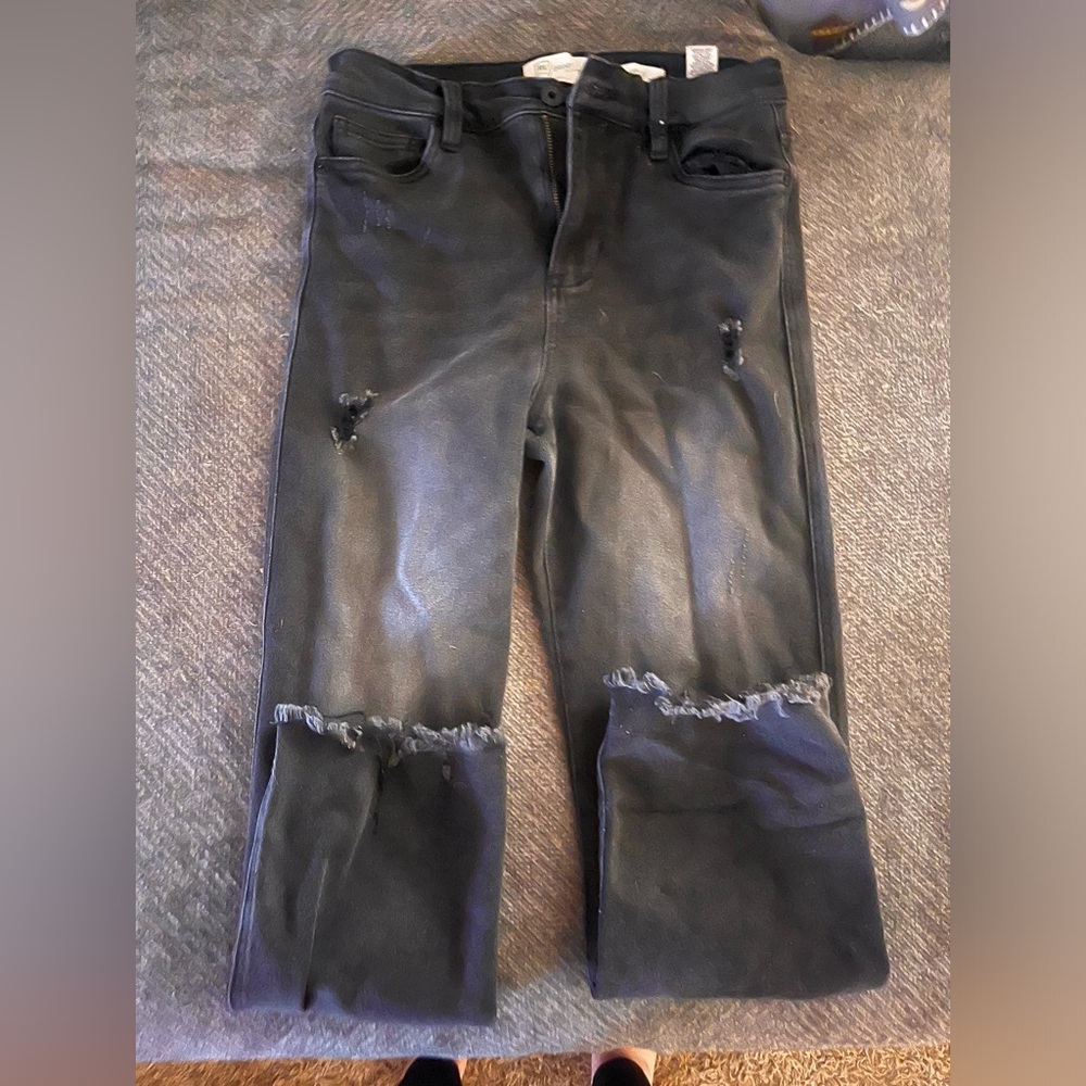 Grey/Black Moms Jeans.